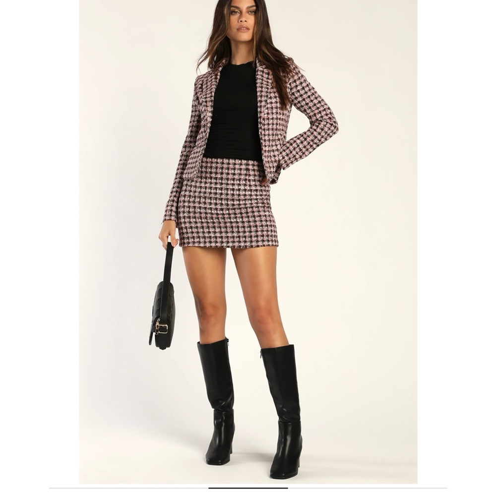 Always a Good Idea Pink Boucle Mini Skirt